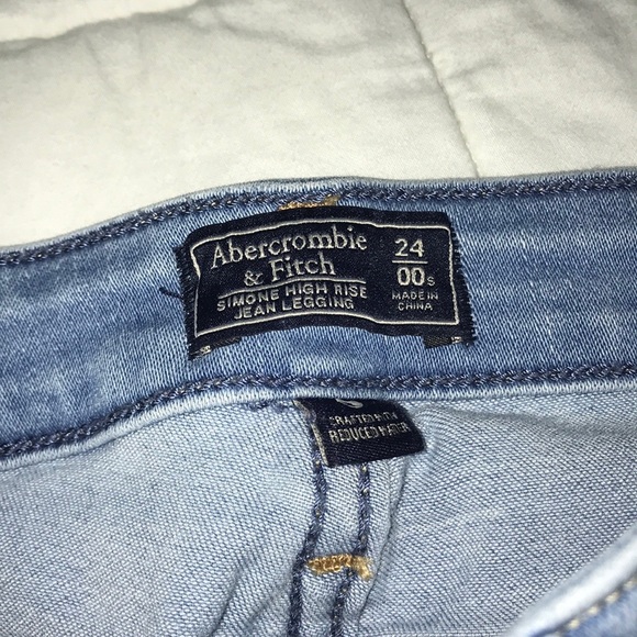Abercrombie & Fitch High Rise Jean Leggings - Picture 3 of 3